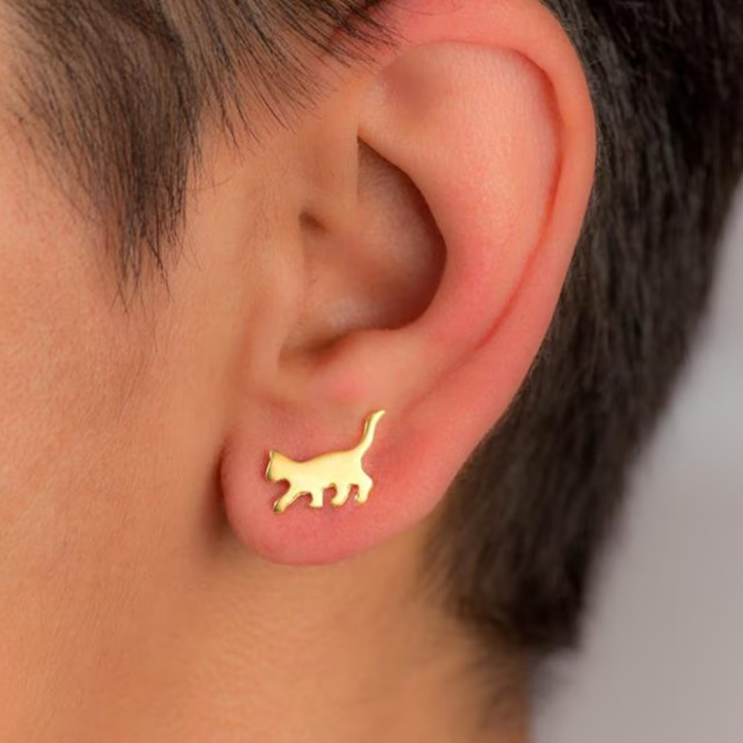 CAT STUDS EARRINGS