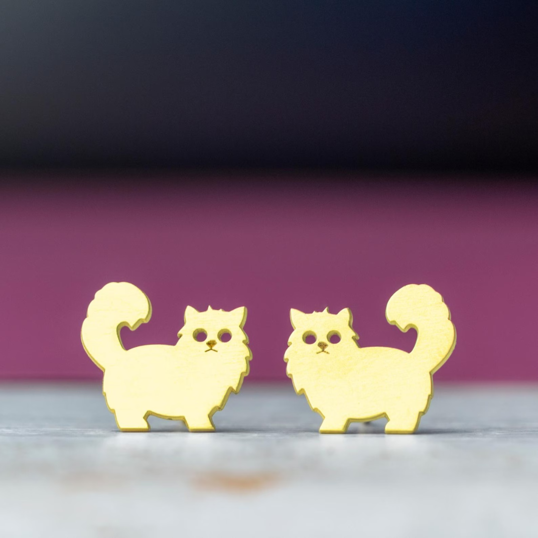 SNOWBELL STUDS EARRINGS