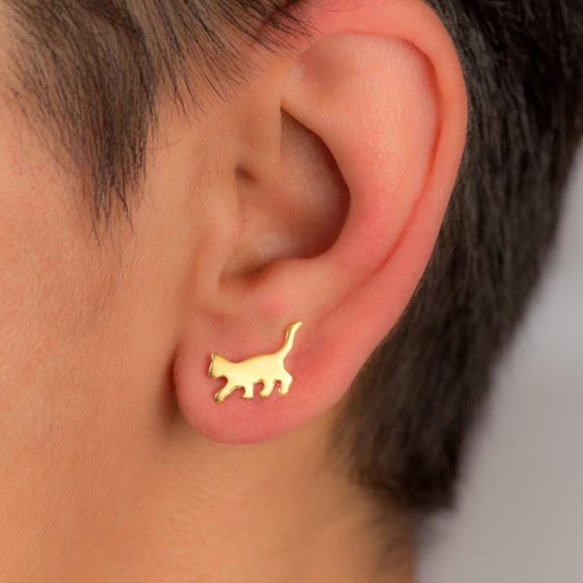CAT STUDS EARRINGS