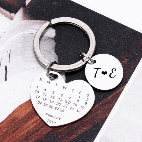 Personalized Calendar Keychain – Custom Date Engraved Metal Gift