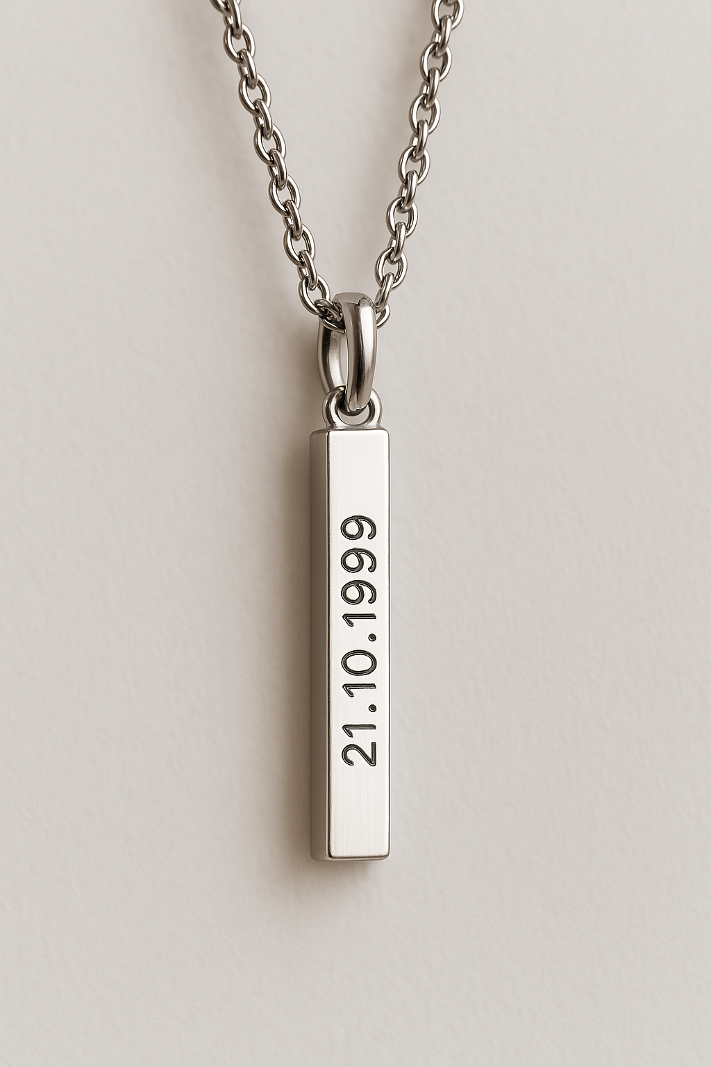 VERTICLE BAR BIRTHDATE/ANNIVERSARY PENDANT