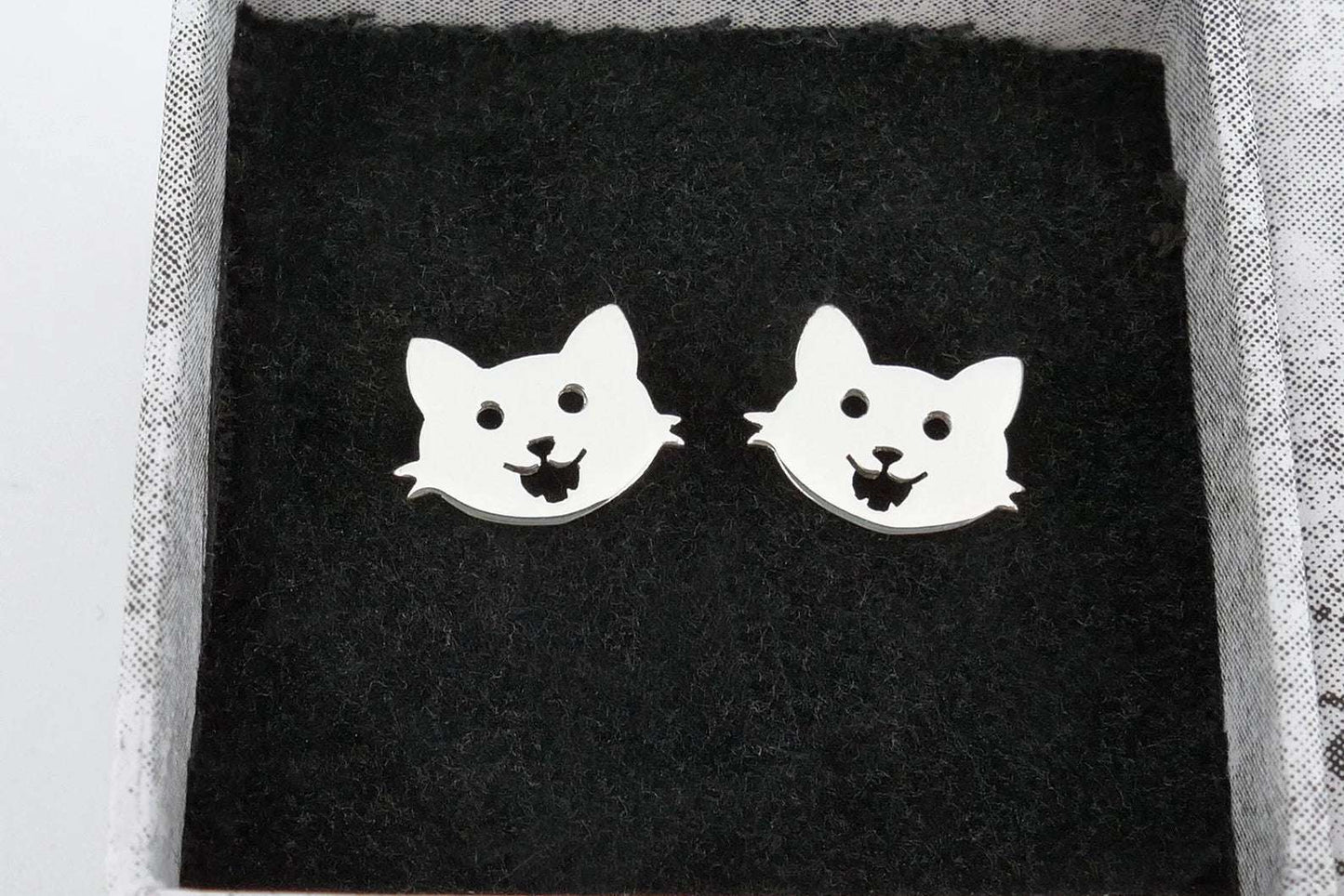 Personalized kitty face earrings