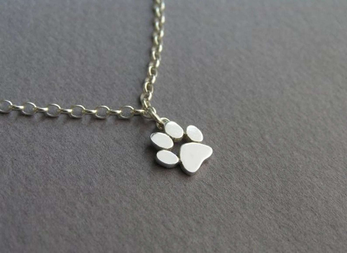 Paw Print Bracelet – Stylish Pet Lover Gift for Women & Men