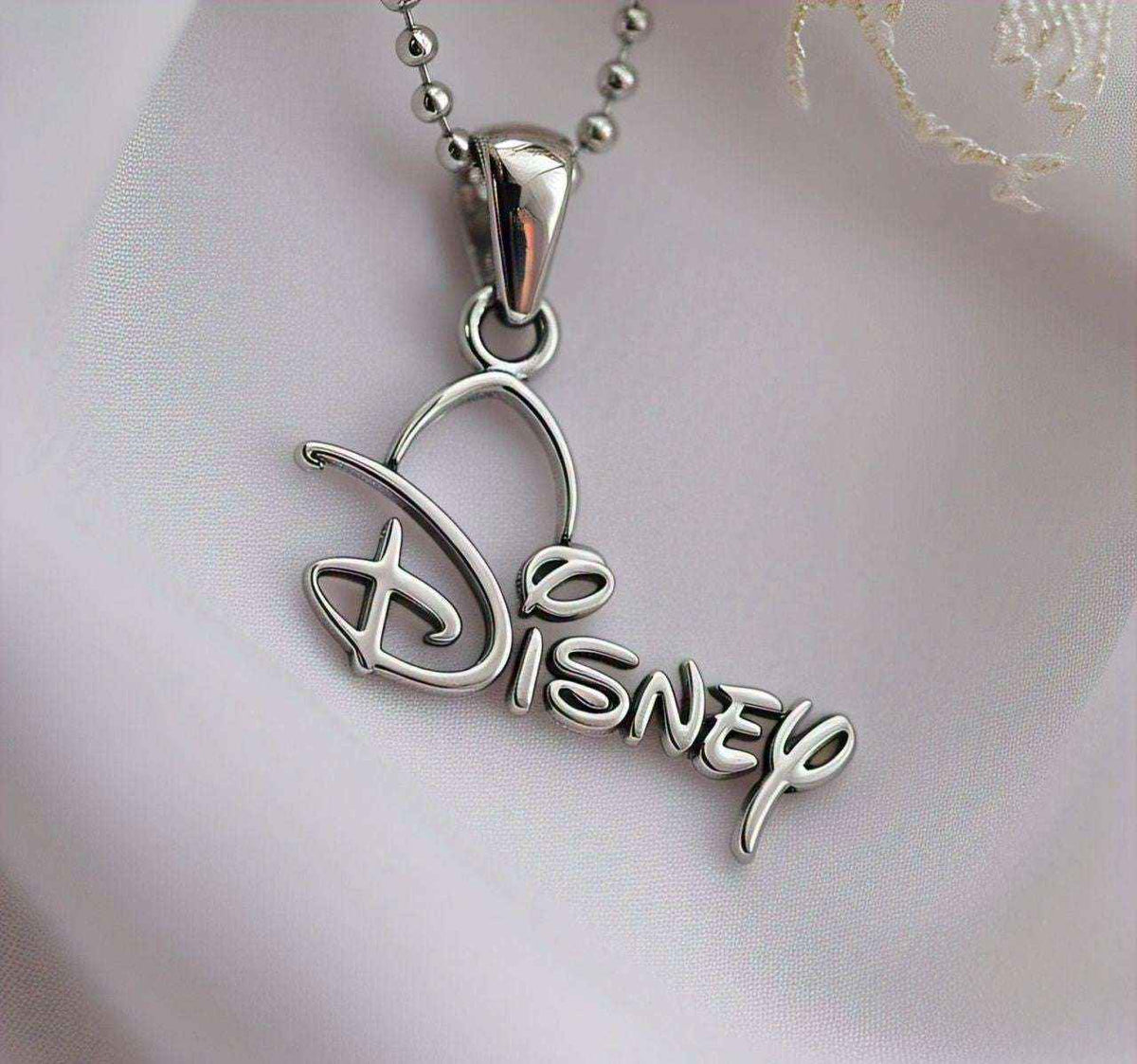 Disney Font Name Pendant – Personalized Custom Jewelry