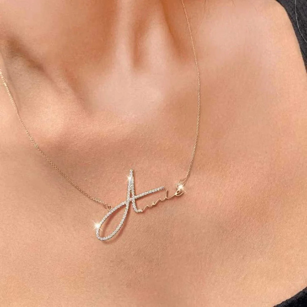 Luxury diamond pendant