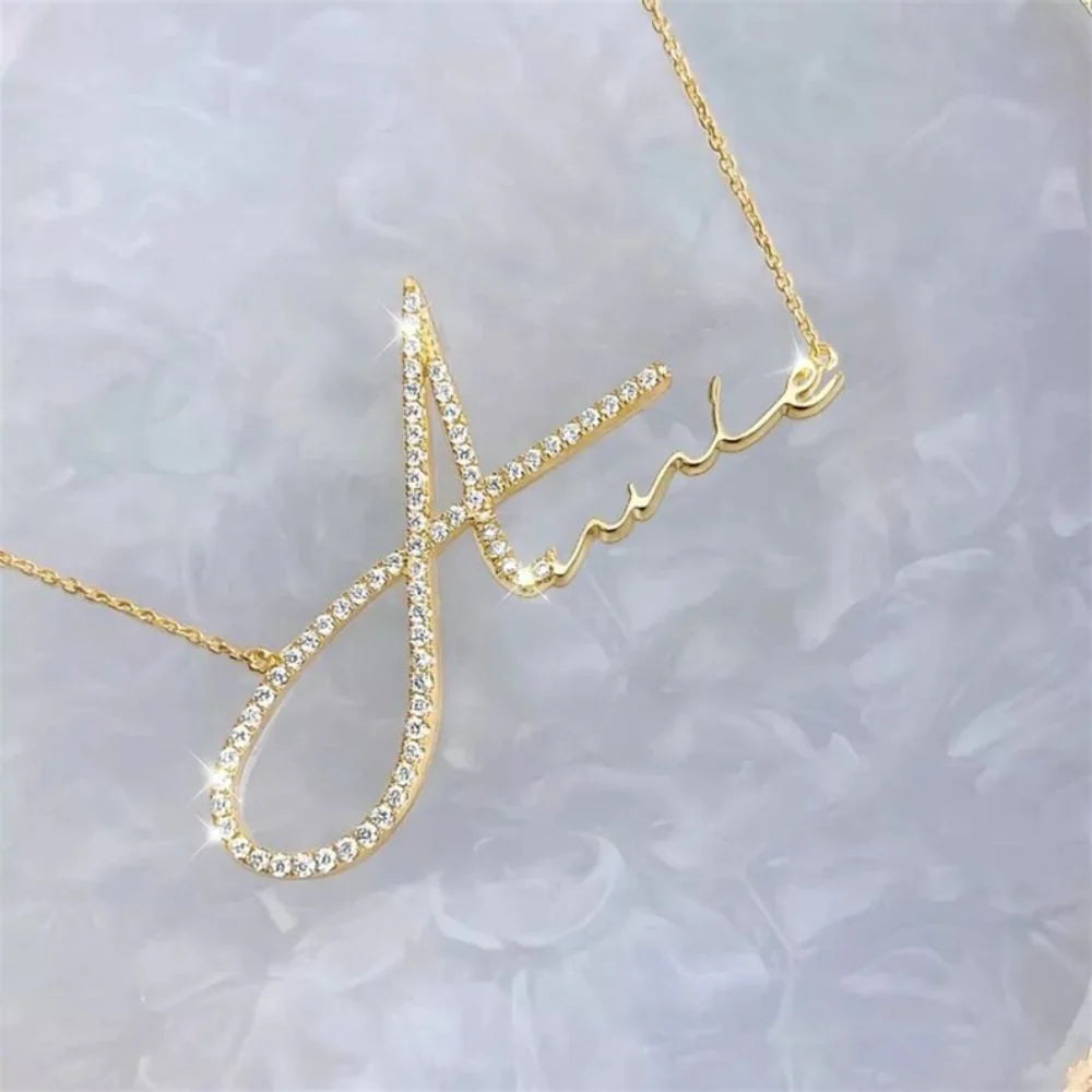 Best custom diamond necklace for women online
