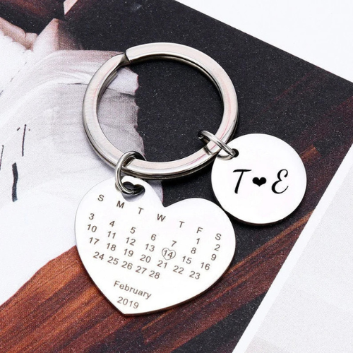 PERSONALIZED CALENDAR KEYCHAIN