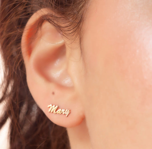 PERSONALIZED NAME EARRING