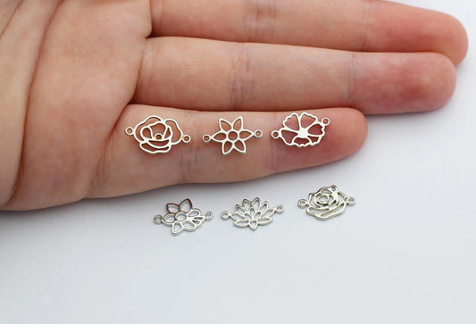 FLOWER CUSTOMIZED PENDANT
