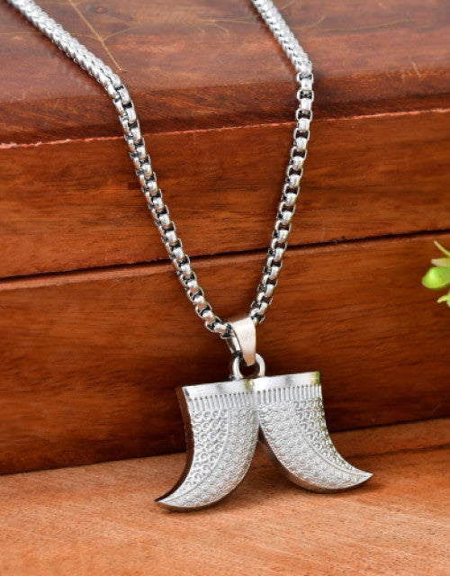 Tiger teeth charm neck chain pendant necklace